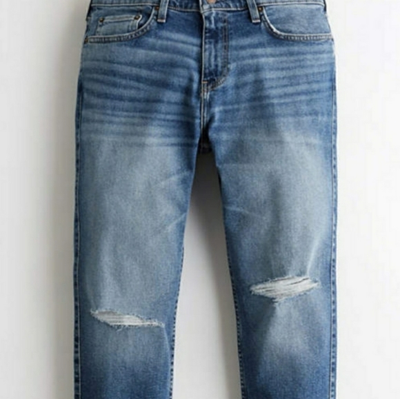 NWOT!! Hollister Dad Jeans Epic Flex - Picture 2 of 10